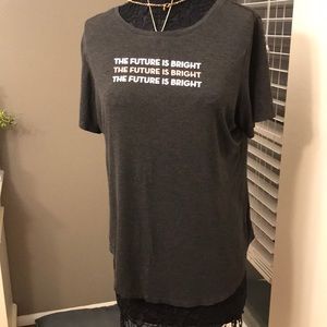 Old Navy T shirt size L